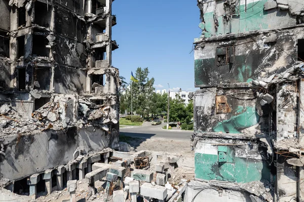 Bu stok fotoğrafı Ukrayna 'daki savaşın sonucunu gösteriyor. Bucha, Borodyanka' da yıkılan bir yerleşim yeri.