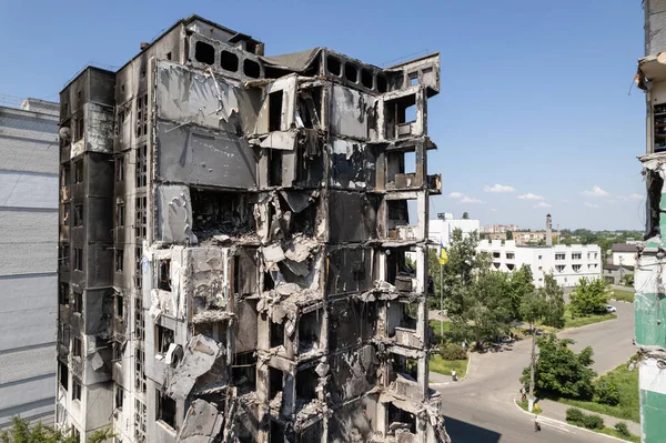 Bu stok fotoğrafı Ukrayna 'daki savaşın sonucunu gösteriyor. Bucha, Borodyanka' da yıkılan bir yerleşim yeri.
