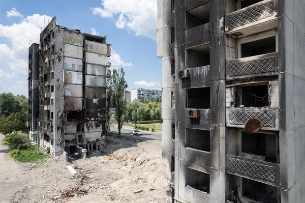Bu stok fotoğrafı Ukrayna 'daki savaşın sonucunu gösteriyor. Bucha, Borodyanka' da yıkılan bir yerleşim yeri.