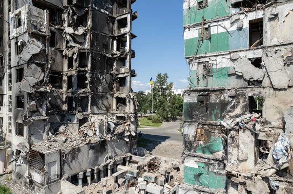 Bu stok fotoğrafı Ukrayna 'daki savaşın sonucunu gösteriyor. Bucha, Borodyanka' da yıkılan bir yerleşim yeri.