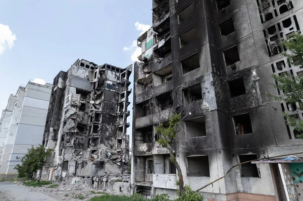 Bu stok fotoğrafı Ukrayna 'daki savaşın sonucunu gösteriyor. Bucha, Borodyanka' da yıkılan bir yerleşim yeri.
