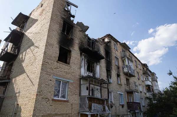 Этой Фотографии Изображено Разрушенное Войной Здание Городе Макаров Украина — стоковое фото