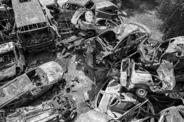 Cette Photo Noir Blanc Montre Une Décharge Photos Voitures Brûlées — Photo