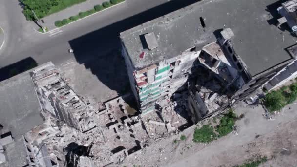 Este Video Muestra Edificio Residencial Destruido Borodyanka Distrito Bucha — Vídeos de Stock