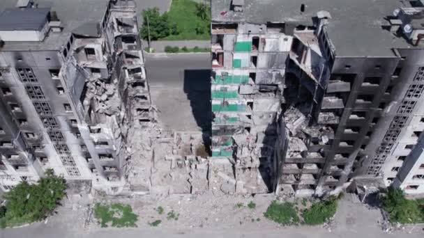 Este Video Muestra Edificio Residencial Destruido Borodyanka Distrito Bucha — Vídeos de Stock