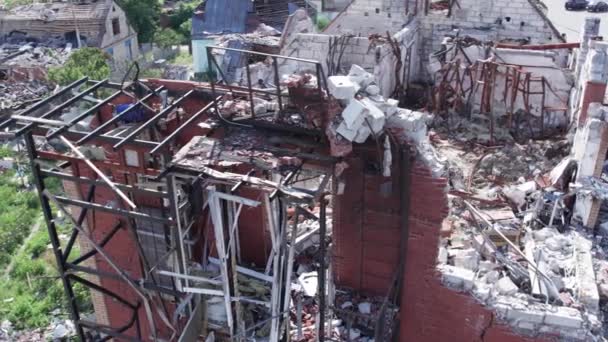 Questo Video Mostra Edificio Distrutto Nella Città Makariv Durante Guerra — Video Stock
