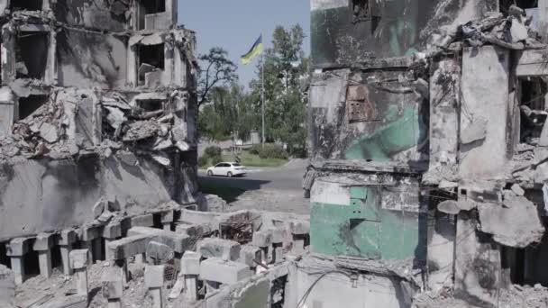 Este Vídeo Mostra Consequências Guerra Ucrânia Edifício Residencial Destruído Borodyanka — Vídeo de Stock