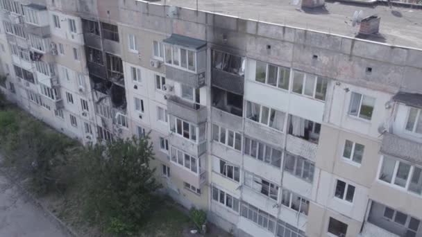 Video Ini Menunjukkan Sebuah Bangunan Yang Hancur Kota Makariv Selama — Stok Video
