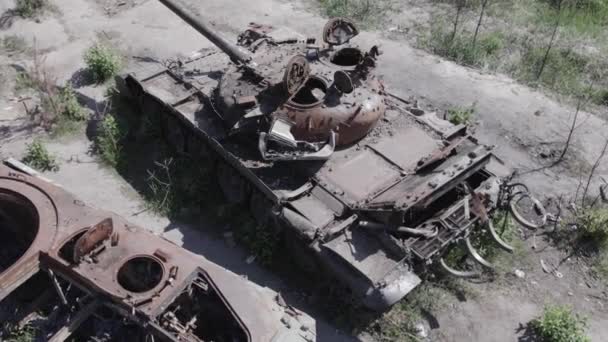 Ten Film Pokazuje Widok Lotu Ptaka Zniszczonego Sprzętu Wojskowego Ukrainie — Wideo stockowe
