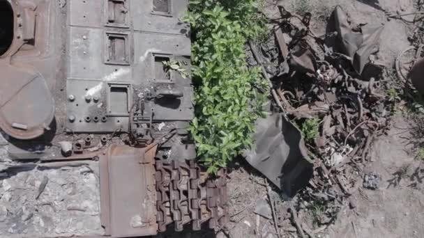 Stock Video Mutatja Légi Felvétel Megsemmisült Katonai Berendezések Ukrajnában Szürke — Stock videók