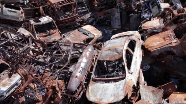Denna Video Visar Efterdyningarna Kriget Ukraina Brände Och Sköt Bilar — Stockvideo