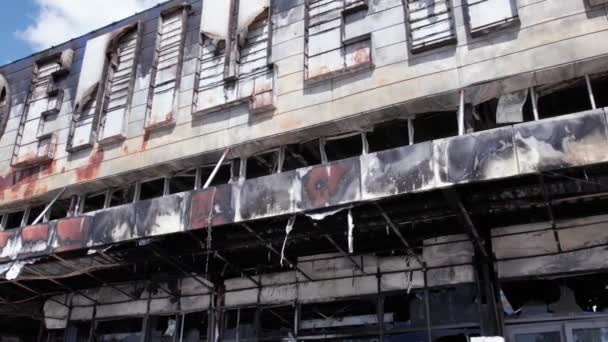 Este Vídeo Mostra Edifício Destruído Centro Comercial Bucha Ucrânia Durante — Vídeo de Stock