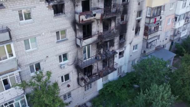Denna Stock Video Visar Förstörd Byggnad Staden Makariv Kriget Ukraina — Stockvideo