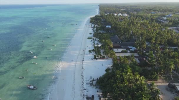 Este Vídeo Mostra Vista Aérea Praia Ilha Zanzibar Tanzânia Câmera — Vídeo de Stock