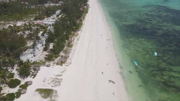 Este Vídeo Mostra Vista Aérea Praia Ilha Zanzibar Tanzânia Câmera — Vídeo de Stock