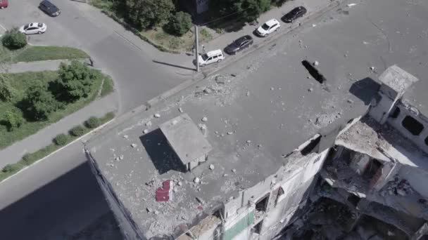 Відео Показує Війну Україні Зруйнований Житловий Будинок Бородянці Сірий Кольору — стокове відео