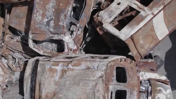 Stock Video Shows Aftermath War Ukraine Burned Shot Cars Grey — Stockvideo