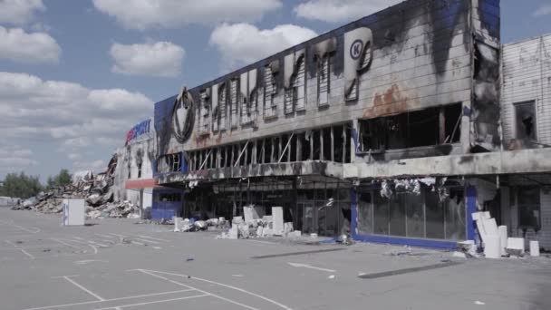 비디오는 전쟁중 우크라이나 부카에 파괴된 있습니다 평평하지 — 비디오