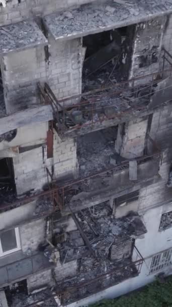 Questo Video Verticale Stock Mostra Edificio Distrutto Nella Città Makariv — Video Stock
