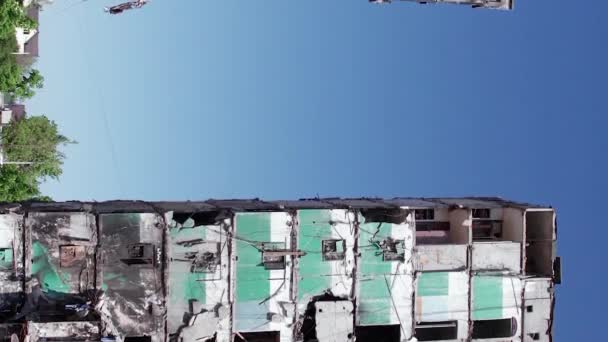 Cette Vidéo Verticale Montre Les Conséquences Guerre Ukraine Bâtiment Résidentiel — Video