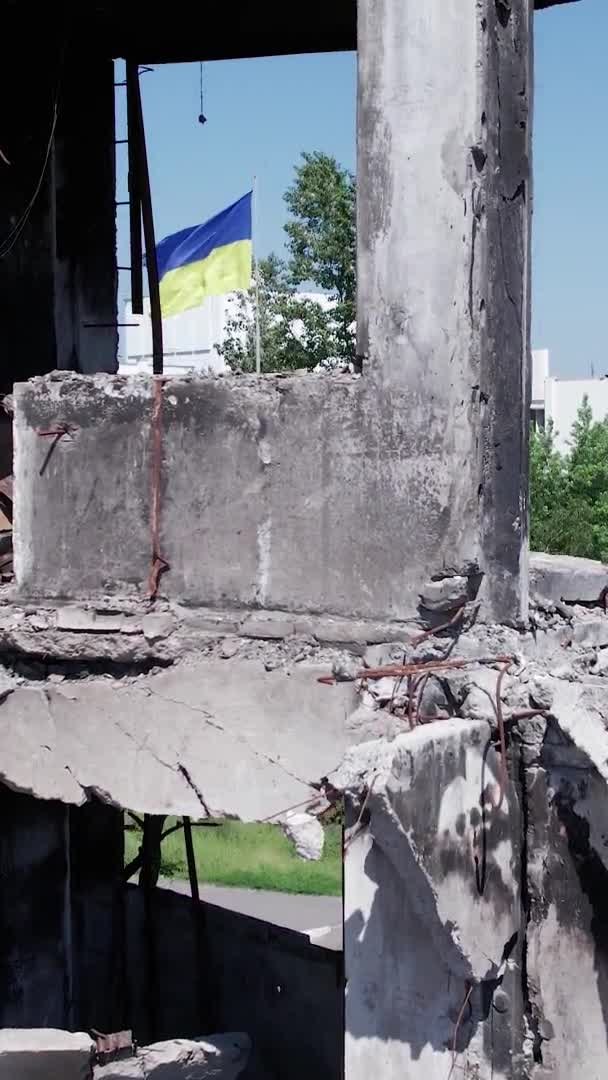 Cette Vidéo Verticale Montre Les Conséquences Guerre Ukraine Bâtiment Résidentiel — Video