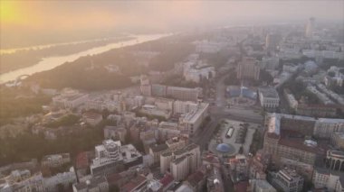 Bu stok görüntüler Ukrayna 'nın Kyiv kentinin sabah 8 km çözünürlüğündeki hava görüntüsünü gösteriyor.