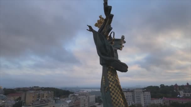 Stock Footage Shows Aerial View Monument Independence Square Kyiv Dawnin — Vídeo de stock