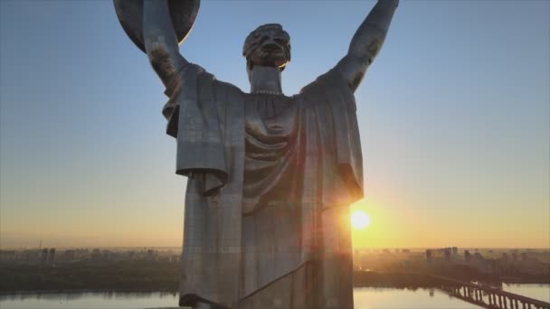 Stock Footage Shows Aerial View Motherland Monument Kyiv Ukraine Resolution — Stockvideo