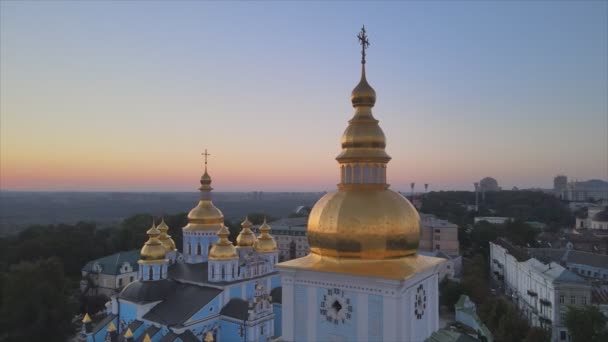 Stock Footage Shows Aerial View Michaels Golden Domed Monastery Kyiv — ストック動画
