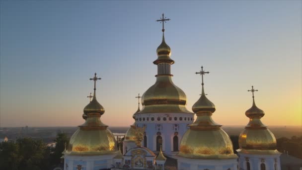 Αυτό Υλικό Δείχνει Εναέρια Άποψη Του Αγίου Michaels Golden Domed — Αρχείο Βίντεο