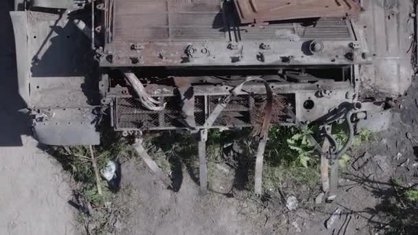 Dieses Vertikale Video Zeigt Eine Luftaufnahme Der Zerstörten Militärausrüstung Der — Stockvideo