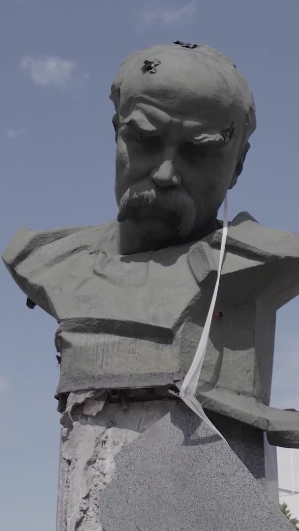 화면은 우크라이나 산카에 타라스 기념비를 — 비디오