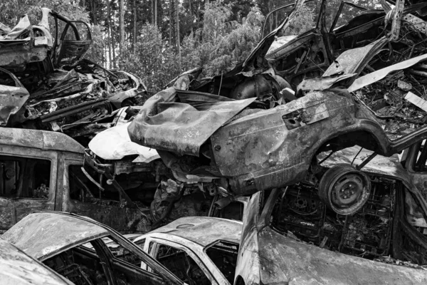 Stock Black White Photo Shows Dump Shot Burned Cars Irpin — 图库照片