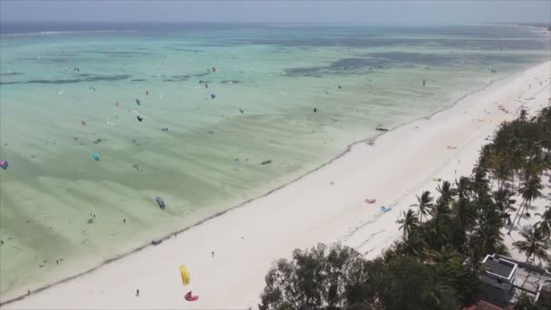 Stock Video Shows Kitesurf Coast Zanzibar Tanzania Resolution — Vídeo de Stock