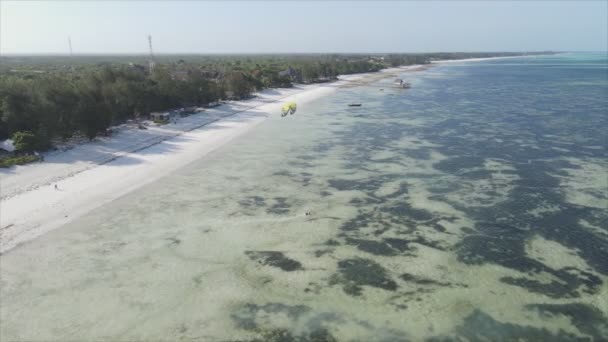 Stock Video Shows Aerial View Ocean Coast Zanzibar Tanzania Resolution — Vídeos de Stock