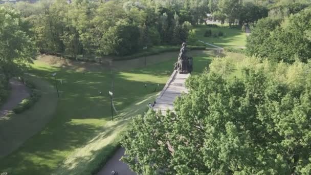 Stock Footage Shows Aerial View Babi Yar Memorial Mass Murder — Vídeo de Stock