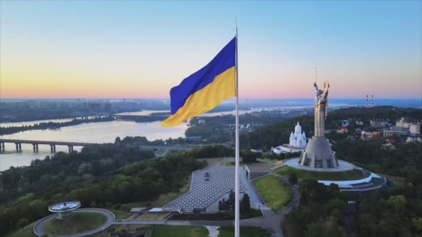 Stock Footage Shows Aerial View National Flag Ukraine Kyiv Resolution — Video