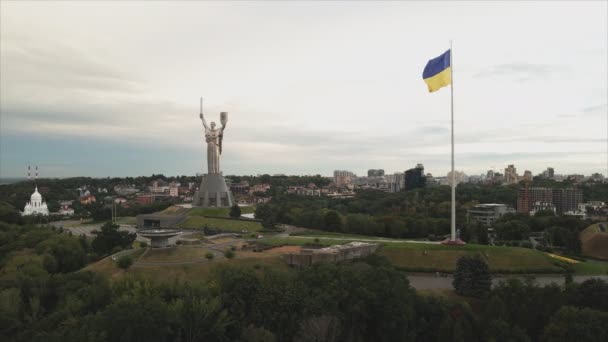 Stock Footage Shows Aerial View National Flag Ukraine Kyiv Resolution — 图库视频影像