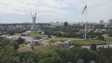 Bu stok görüntüler Ukrayna 'nın 8K çözünürlüklü ulusal bayrağını gösteriyor.