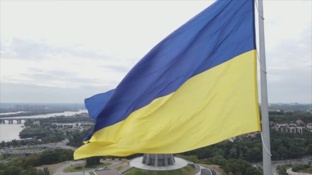 Stock Footage Shows Aerial View National Flag Ukraine Kyiv Resolution — Video