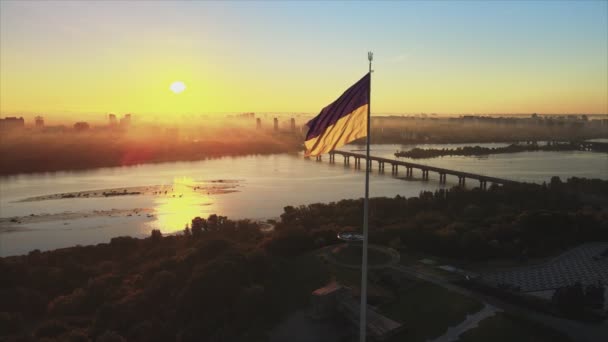 Stock Footage Shows Aerial View National Flag Ukraine Kyiv Resolution — Vídeo de Stock