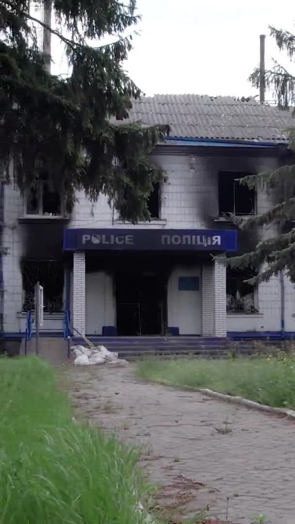 Denne Lager Lodret Video Viser Eftervirkningerne Krigen Ukraine Den Ødelagte – Stock-video