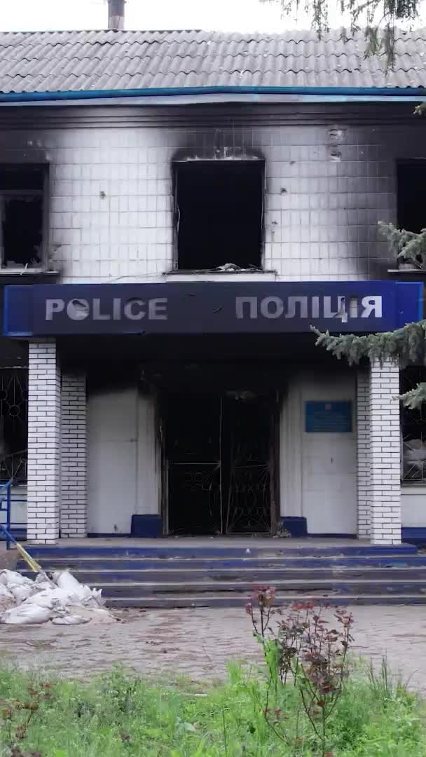 Este Video Vertical Muestra Las Secuelas Guerra Ucrania Edificio Destruido — Vídeos de Stock