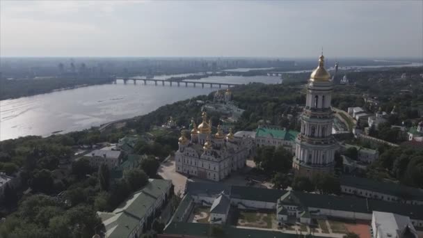 Stock Video Shows Aerial View Historical Symbol Kyiv Ukraine Kyiv — Wideo stockowe