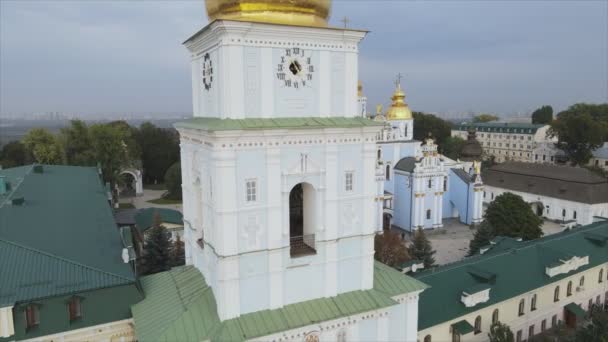 Stock Video Shows Aerial View Michaels Golden Domed Cathedral Kyiv — Stock videók