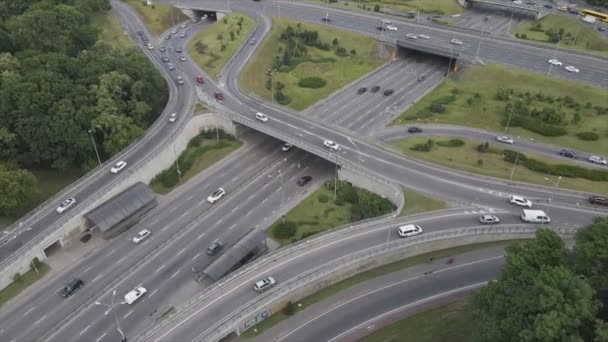 Stock Footage Shows Aerial View Traffic Intersection Cars Driving Kyiv — Stock video