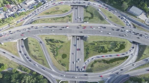 Stock Footage Shows Aerial View Traffic Intersection Cars Driving Kyiv — Wideo stockowe