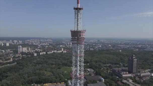 Stock Footage Shows Aerial View Television Tower Kyiv Ukraine Resolution — Stockvideo