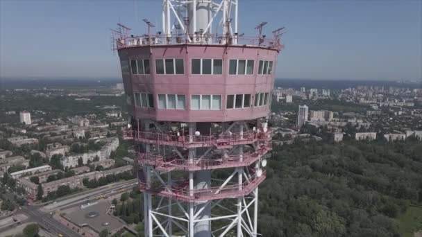 Stock Footage Shows Aerial View Television Tower Kyiv Ukraine Resolution — Vídeos de Stock