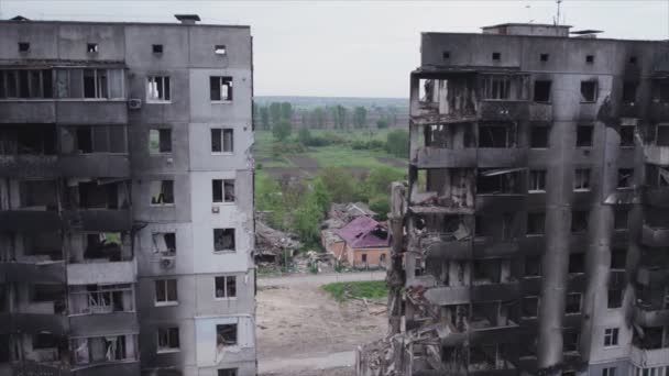 Stock Video Shows Destroyed Residential Building War Ukraine Borodyanka Bucha — Video